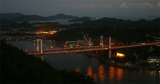 onomichi3.jpg(39604 byte)