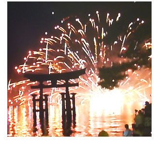 宮島水中花火大会
