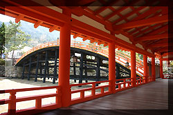 厳島神社