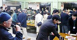 konsin.jpg(24403 byte)