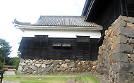 松江城入口東面